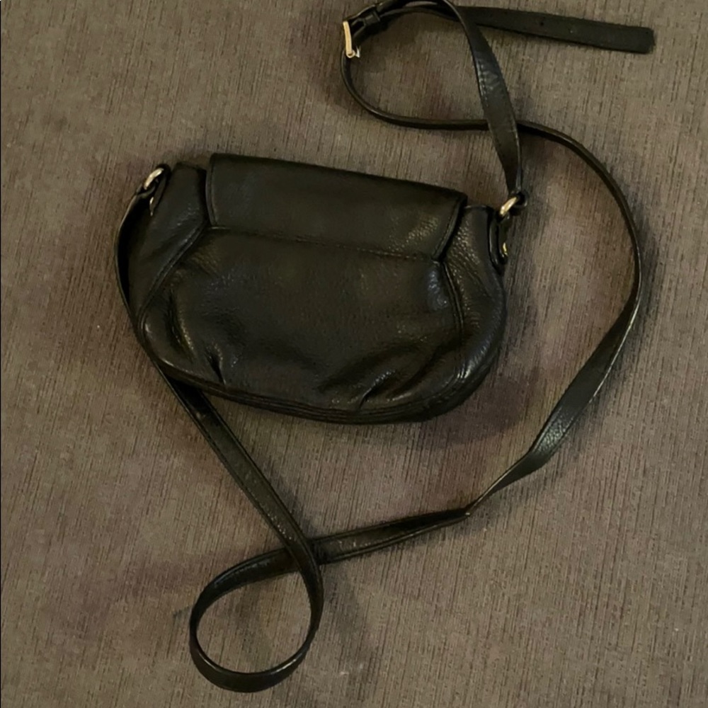 Authentic Michael Kors Small Leather Crossbody - Picture 5 of 10